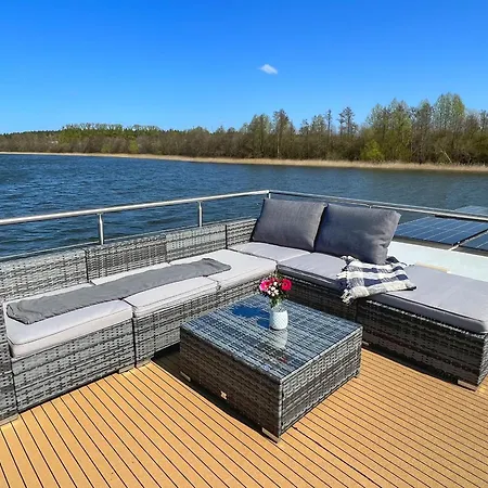 Hausboot Woma D12 Dawn *